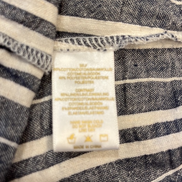 Sunday in Brooklyn top - Picture 7 of 7